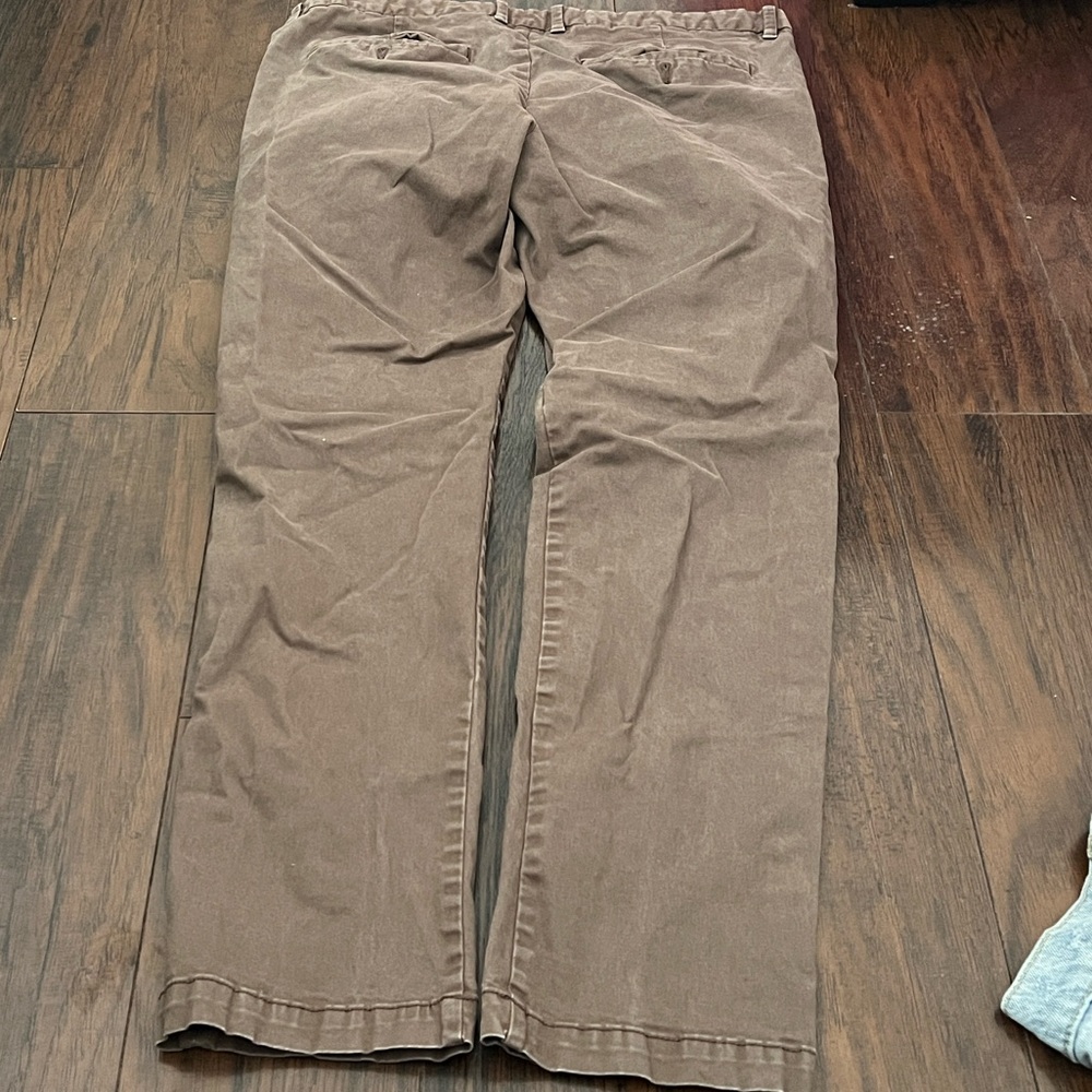 H&M Men's comfortable and stylish pants - Picture 2 of 4